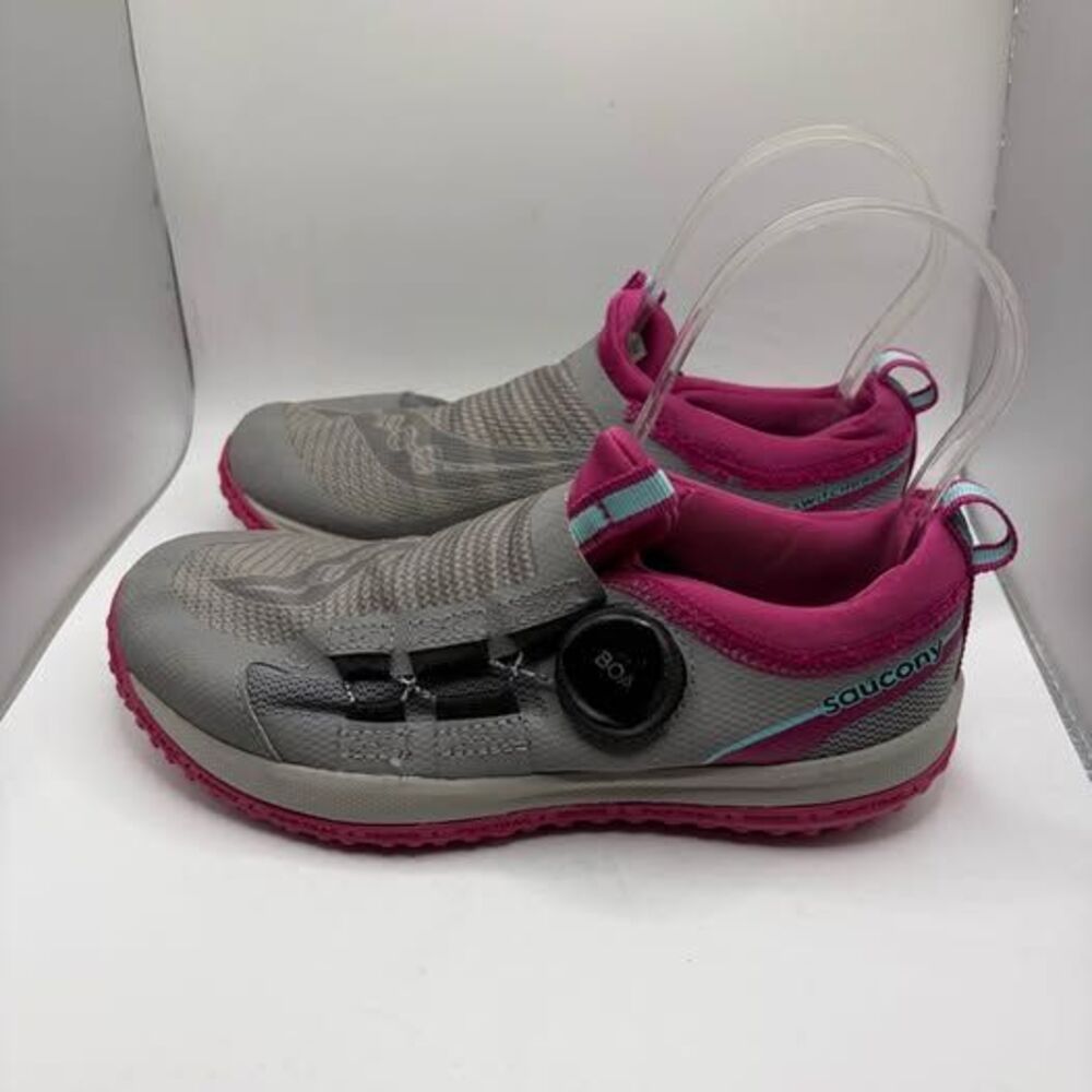 Kids Saucony Switchback 2 Running Shoes Size 1